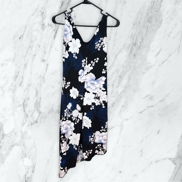 Floral Black, Navy and White Women's Dress - Picture 3 of 4